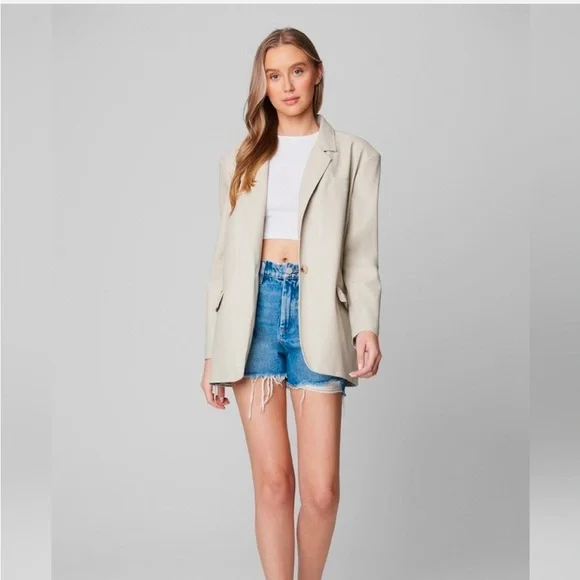 BLANKNYC Women’s Faux Leather Beige Blazer XS - Picture 4 of 9